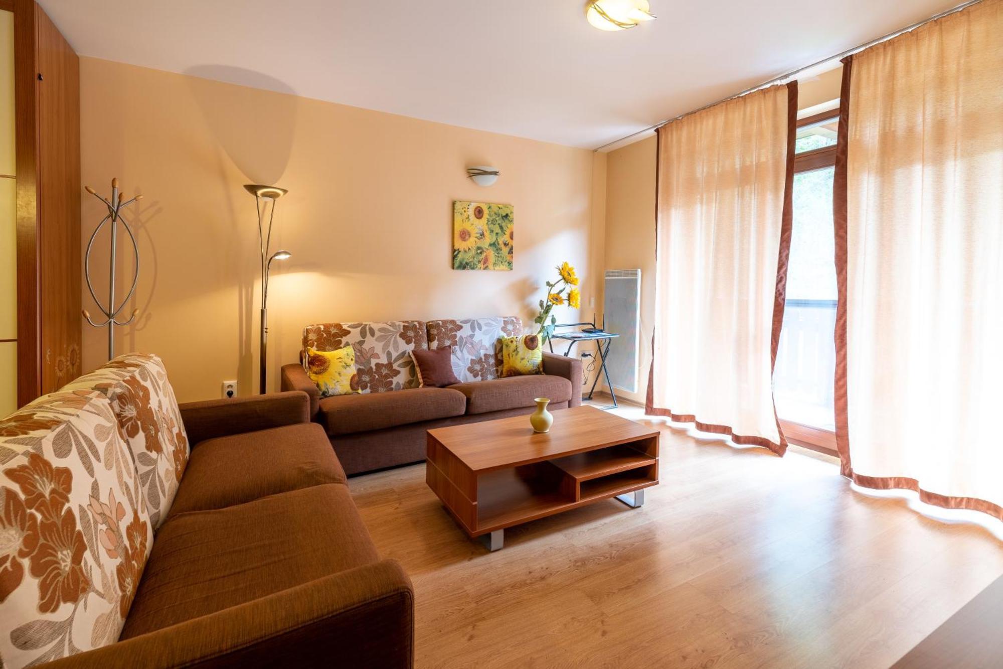 Rodinny Apartman Slnecnica Tale Exterior photo