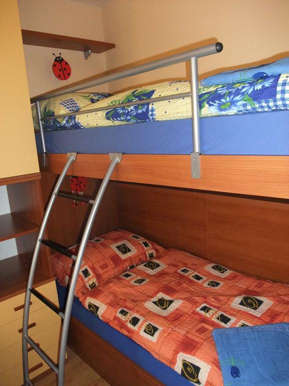 Rodinny Apartman Slnecnica Tale Exterior photo