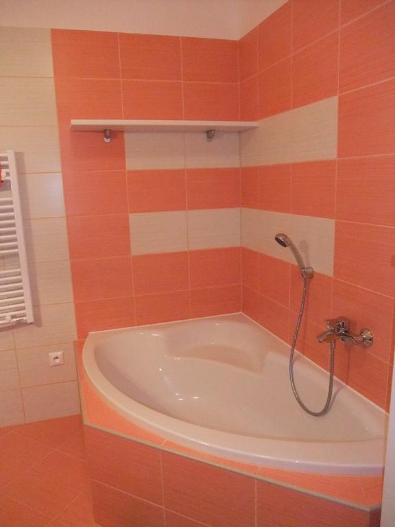 Rodinny Apartman Slnecnica Tale Exterior photo